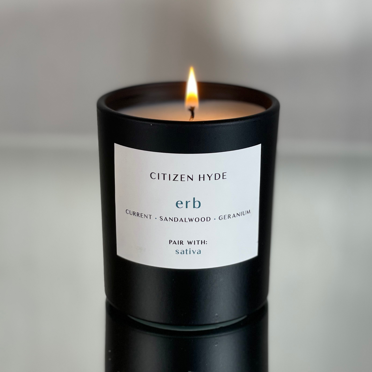 erb Citizen Hyde candle, pairs with sativa